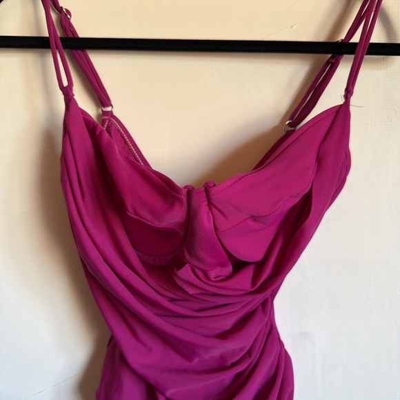 Miraclesuit One Piece Swimwear Bathing Suit Framboise Pink Slimming Travel - Picture 6 of 16